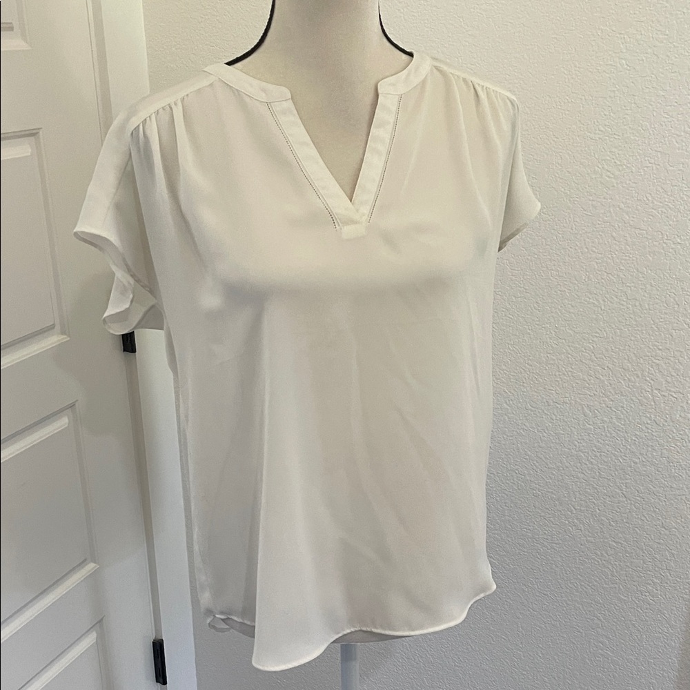 Banana Republic Cream Notch-Neck Flutter Sleeve Blouse